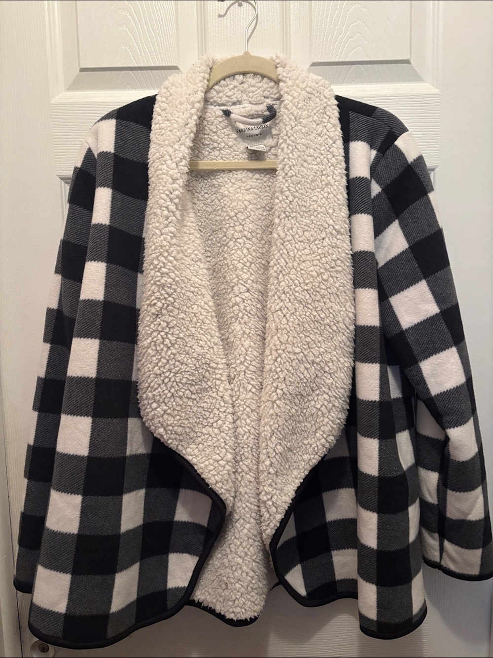 Buffalo Plaid Sherpa Open-Front Jacket - Black & White